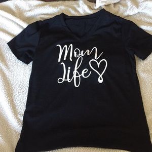 Mom Life V-neck T-shirt NWOT